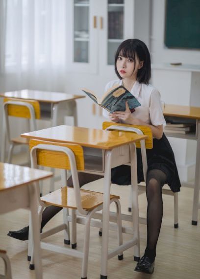 嗯～啊～快点死我视频在线_720高清视频播放