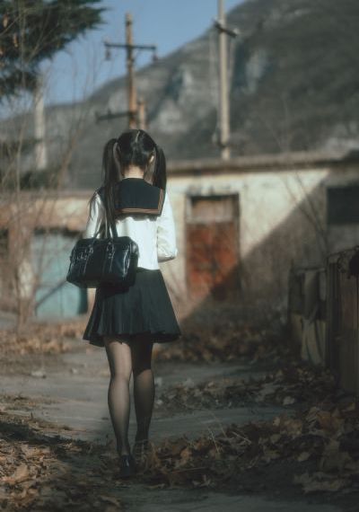 女教授的秘密_国产剧高清视频观看