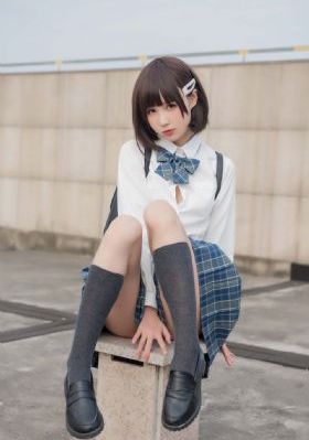 冲田杏梨办公室系列在线播放_HD日韩电影在线