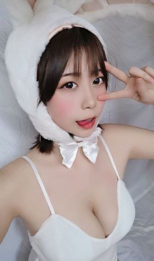 周末同床在线_720在线观看完整版