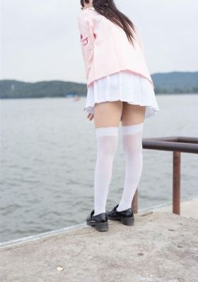 韩国年轻的继母_720视频大全